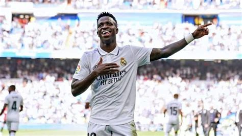 'Keep dancing Vinicius Junior', Fans urge Brazilian star for trademark celebration after racist ...