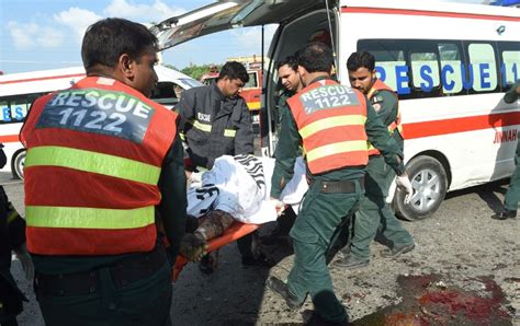 Blast kills at least 20, injures dozens in Pakistan's Lahore