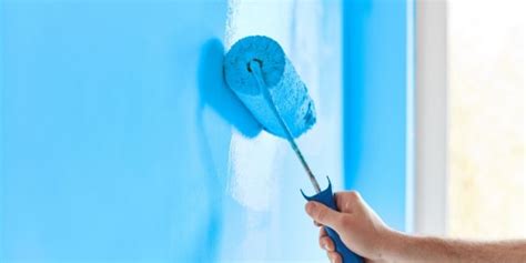 How To Use High-Gloss Paint on Your Walls