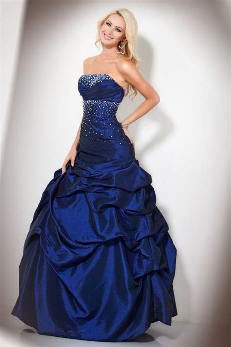 midnight blue starry night sky dress. | Royal blue prom dresses, Prom dresses blue, Prom dresses ...