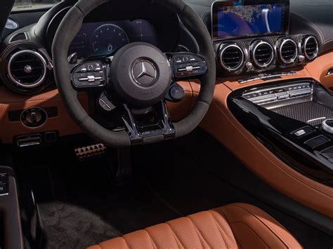 2020 Mercedes-Benz GT: 36 Interior Photos | U.S. News