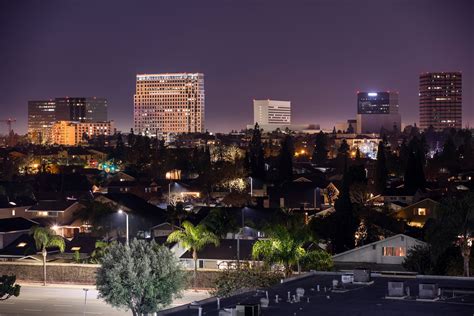 Costa Mesa, California - Guide to Living & Working - MakeMyMove