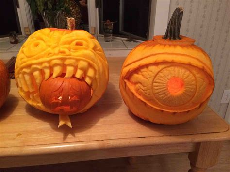 It happened. Someone carved a Monoculus pumpkin. (xpost /r/pics) : r/tf2