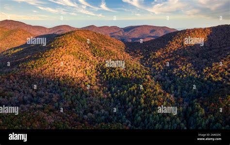 Aerial view sunset in Georgia Mountains at Dahlonega Stock Photo - Alamy