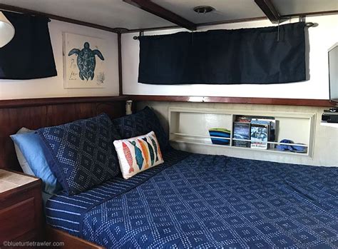 trawler aft cabin | Boat interior, Boat decor, Trawler boats