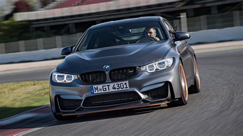 Review: the hardcore, 493bhp BMW M4 GTS | Top Gear