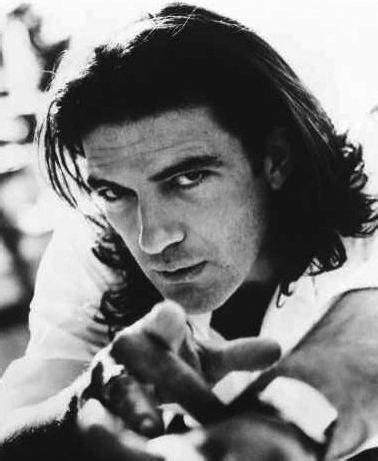 Men With Long Hair: Antonio Banderas