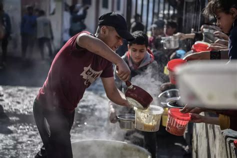 3 major obstacles to delivering aid in Gaza | UNICEF