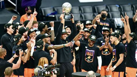 NBA | Video: Western Conference finals trophy presentation