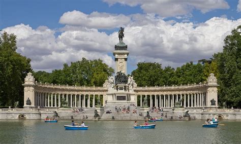 El Retiro Park 2 - Top Facts