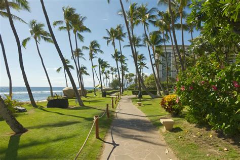 17 Fun and Relaxing Things to Do at Kaanapali Beach