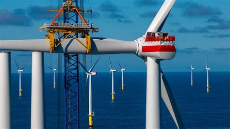 Offshore Wind Power: A Growing Force in the Race for Sustainable Energy ...