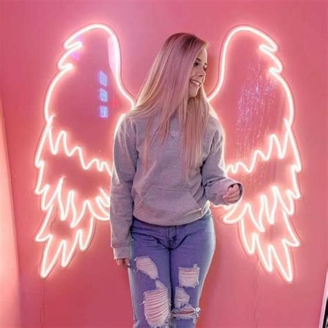 Аngel Wings and Halo Neon Sign Custom Wings Neon Sign, Angel Neon Light, Custom Neon Sign, Wings ...