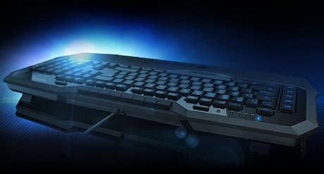 Roccat Isku illuminated gaming keyboard employs Talk technology - TechGadgets