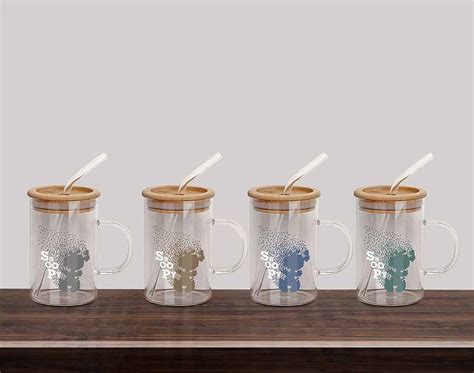 Lovely printing borosilicate glass drinking cup with bamboo lid and glass straw wholesale