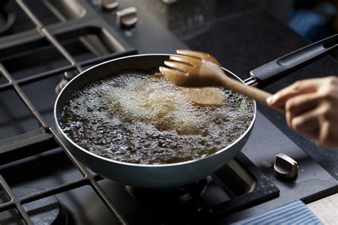 What's The Healthiest Oil To Cook With? Here's Your Answer | HuffPost