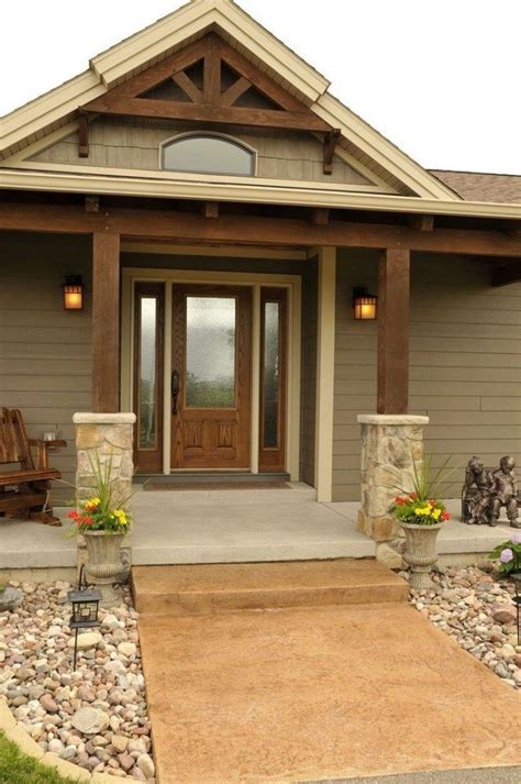 34 Beautiful Modern Rustic Front Porch Ideas With Door #rusticfrontporch #frontporch… | Exterior ...