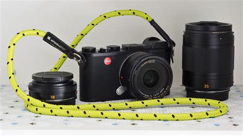 The Leica CL Review - It's a compact beast : Leica