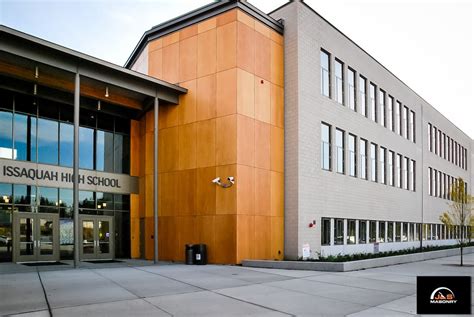 Issaquah High School - J&S Masonry