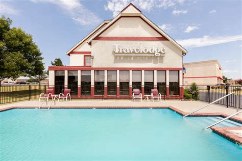 Travelodge Inn & Suites by Wyndham Norman | Norman, OK Hotels