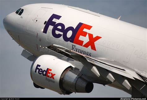 Fedex Airplane Fedex federal express airbus | Cargo aircraft, Airplane ...