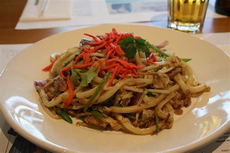 wagamama ginger chicken udon | Ginger chicken, Wagamama recipe, Udon ...