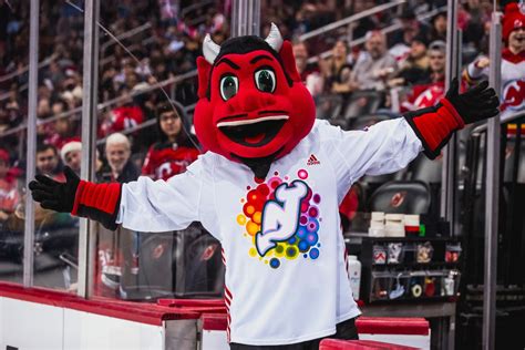 Devils mascot wore jersey, players used Pride Tape, at NHL Pride Night ...