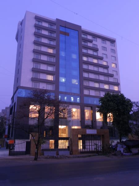 Hotel Radisson Blu, Ahmedabad – PCS Project Management Pvt. Ltd.