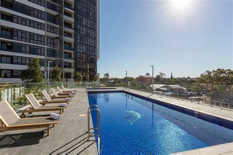 Meriton Suites, North Ryde Hotels | Luxury Accommodation in North Ryde