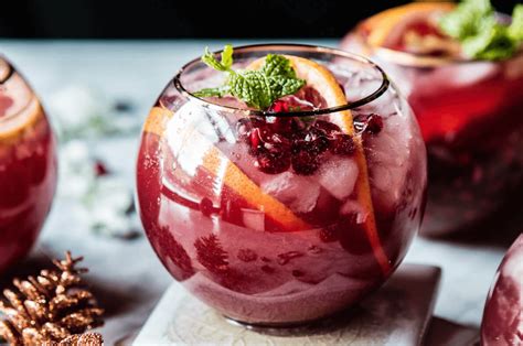 10+ Christmas Drinks Ideas For Your Guests (Link In Comment) : r/socialmagazine