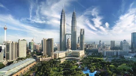 Kuala Lumpur City Centre Panoramic Desktop Wallpaper HD 2880×1620 #2K