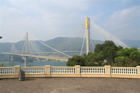 Ting Kau Bridge (Tuen Mun/Tsing Yi, 1998) | Structurae