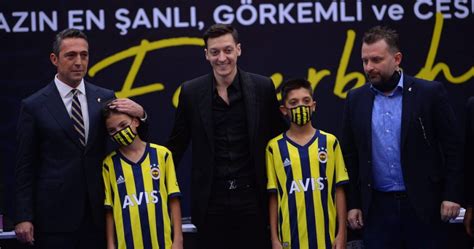 Mesut-Ozil-Fenerbahce - Planet Football