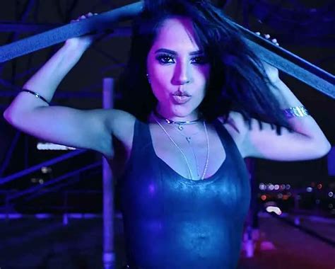 Becky G Mayores images