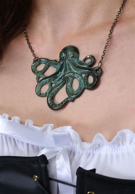 Pirate Kraken Emblem Necklace - FOREVER HALLOWEEN