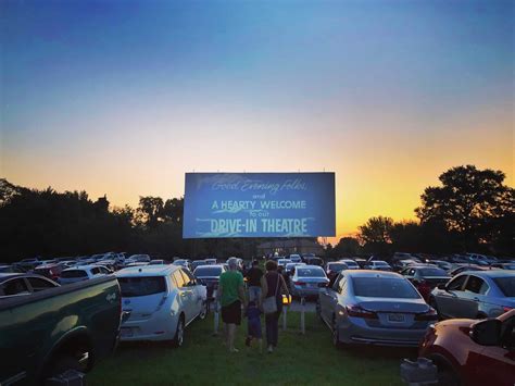 50 Best Drive-In Movie Theater Near Me in Every State in the USA - Tripelle