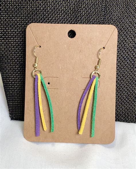 Mardi Gras Earrings | Etsy | Mardi gras jewelry, Etsy earrings, Jewelry ...