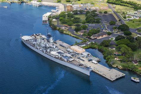 Pearl Harbor Information, History & Photos | Oahu Hawaii