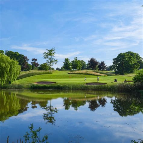 18 Hole & 9 Hole Golf Courses in Warwick | The Warwickshire