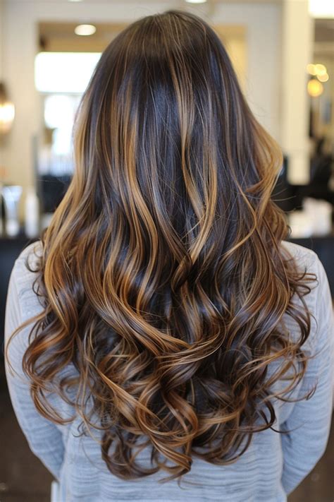 50 Stunning Brown Hair with Highlights Ideas for 2021