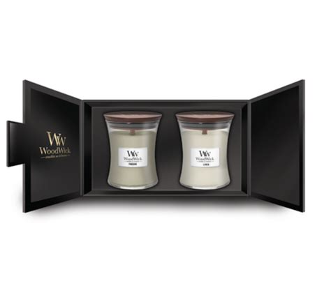 WoodWick Deluxe Gift Set - 2 Medium Candles - Make-Up Musthaves