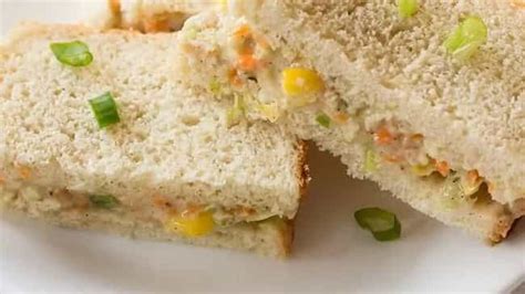 How to make Veg Coleslaw Sandwich Recipe