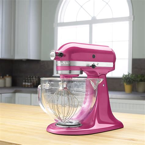 KitchenAid Artisan stand mixer in hot pink