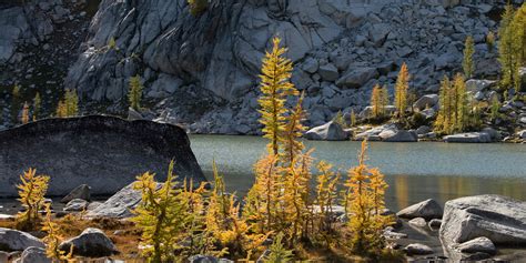 Enchantment Lakes Hike via Snow Lakes - Alpine Lakes Wilderness ...