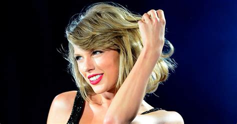 Here's Why Fans Think Taylor Swift Had To Get Her Teeth Fixed