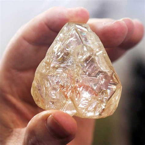 The 709-carat Peace Diamond offers hope for Sierra Leone | The Jewellery Editor