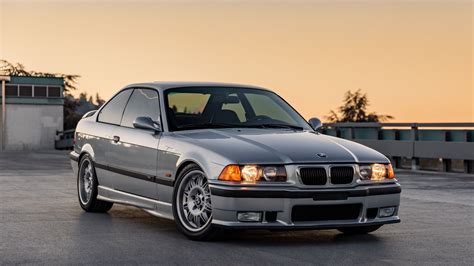 This E36 BMW M3 Coupe Is A Great Track Toy 25 Years Later