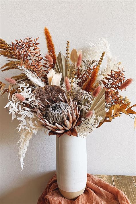 Affordable Dried Flower Arrangements for Home Decor | Flower arrangements diy, Dried flower ...