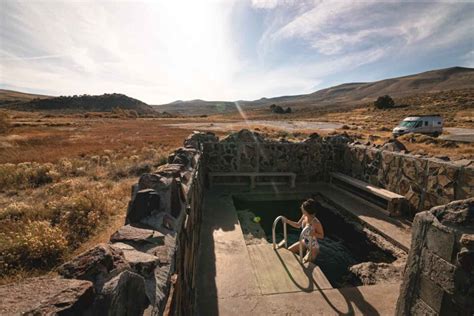 13 Oregon Hot Springs to Soothe Your Post-Hike Muscles