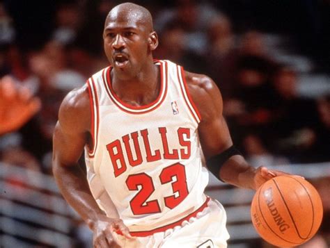 Page 5 - NBA: 5 Highest Scoring Games of Michael Jordan's career